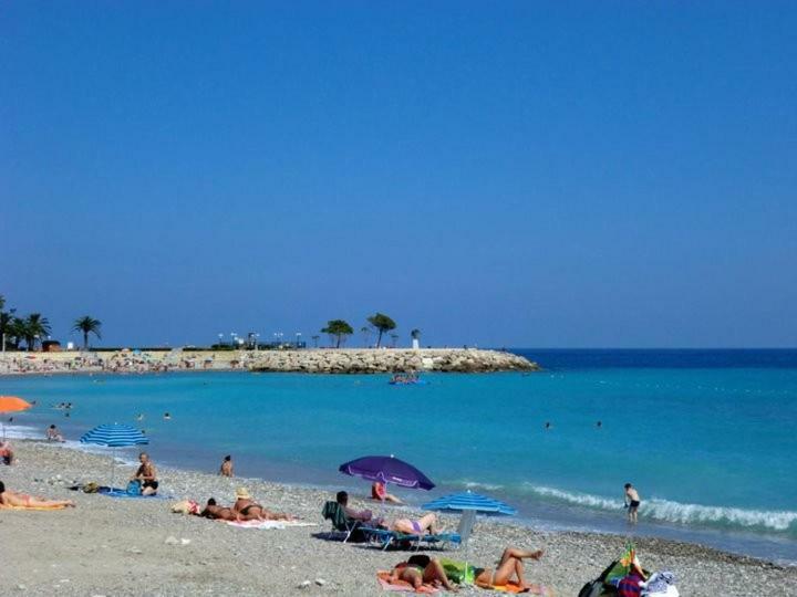 Résidence Le Méditerranée Menton Exterior foto